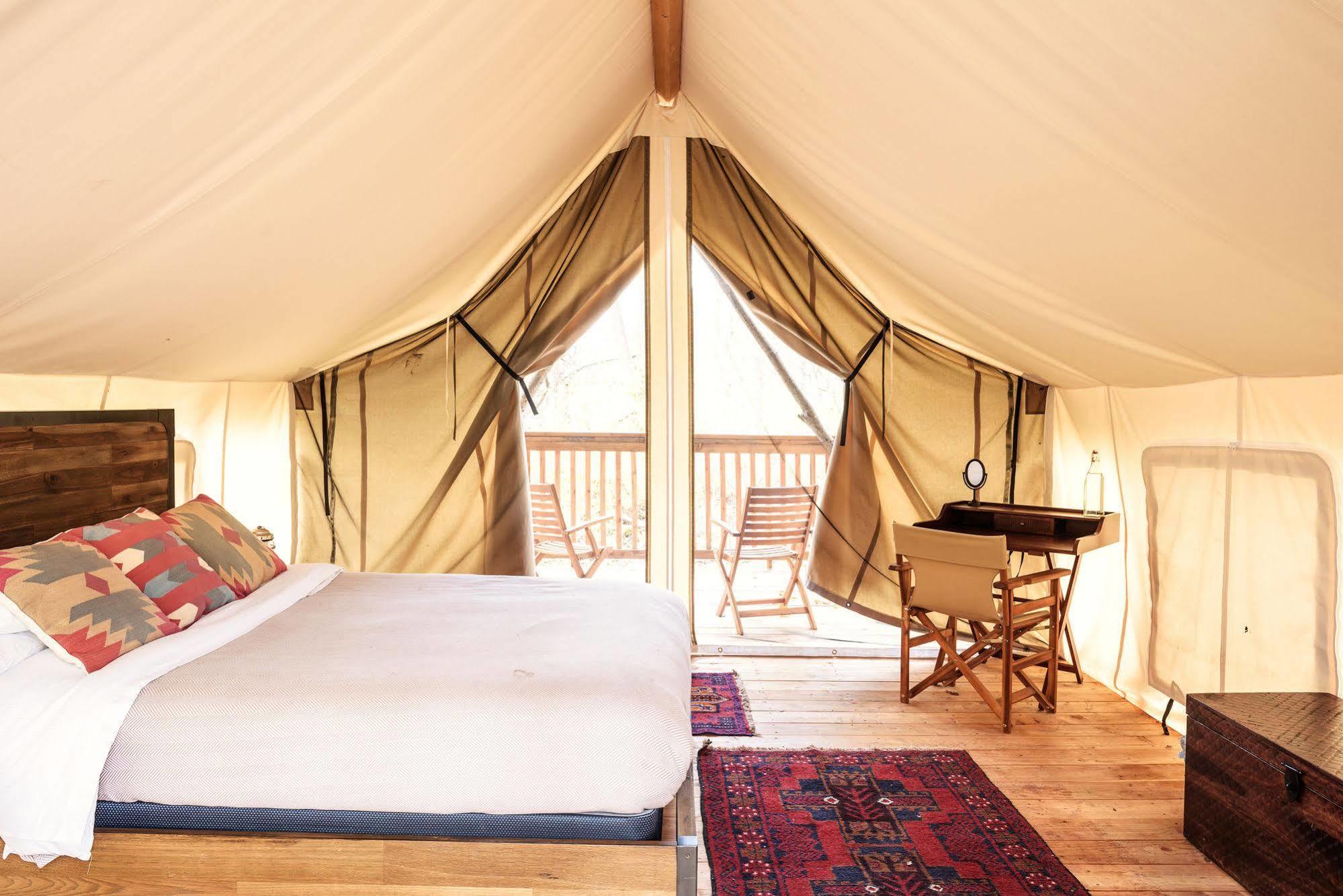 Hotel Firelight Camps Ithaca Exteriér fotografie