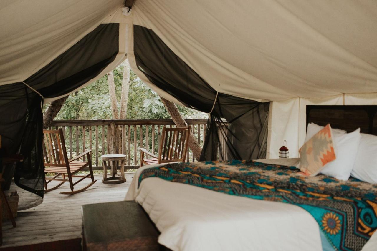 Hotel Firelight Camps Ithaca Exteriér fotografie